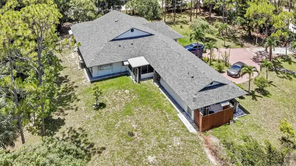 16476 107th Drive N, Jupiter, FL 33478