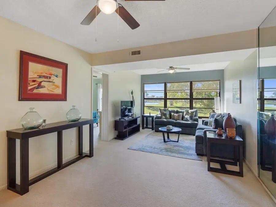 25 Plantation Drive #201, Vero Beach, FL 32966 - Image #2