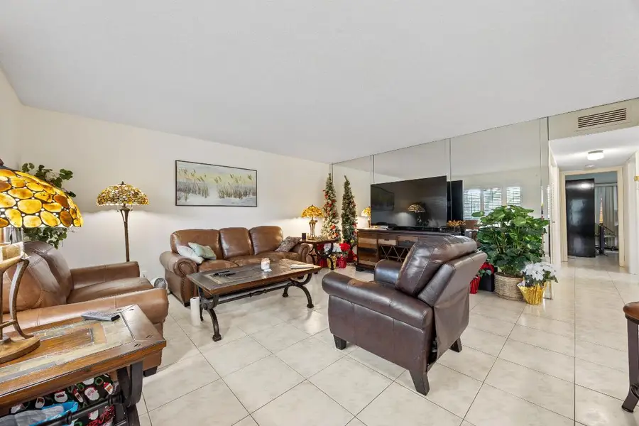 15072 Ashland Place #124, Delray Beach, FL 33484 - Image #3