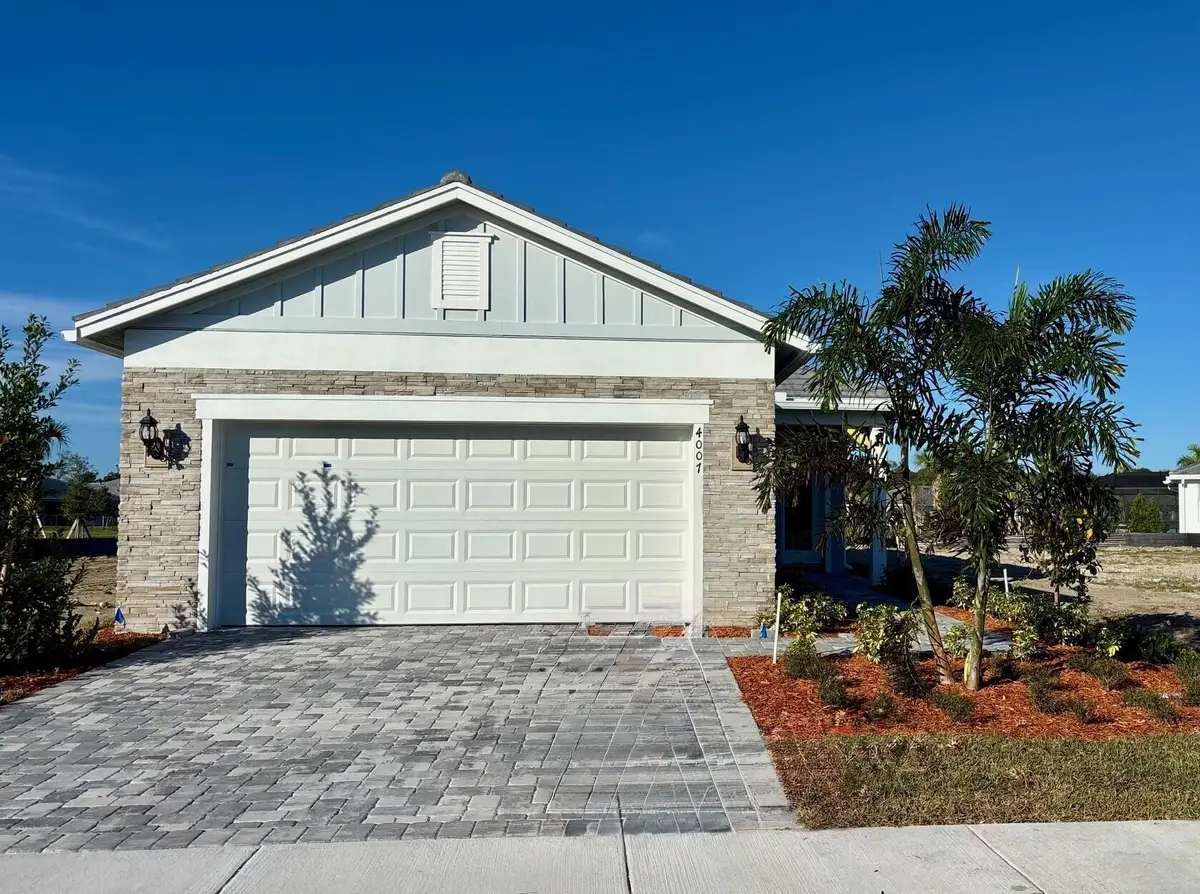 4007 Russell Court #Compass 137, Vero Beach, FL 32960 - Image #1
