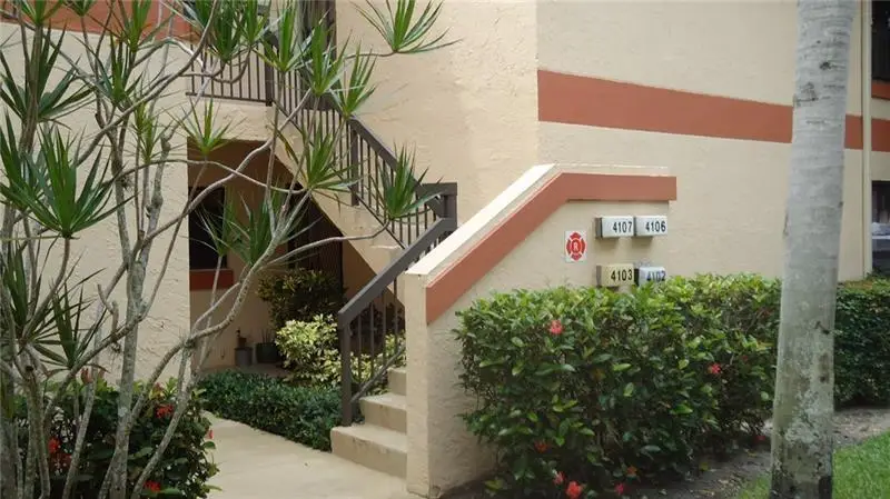 4106 S Carambola Circle #2107, Coconut Creek, FL 33066 - Image #2