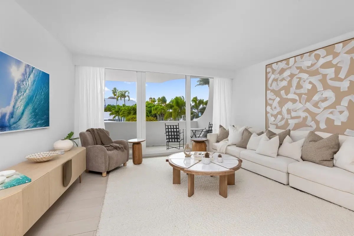 130 Sunrise Avenue #216, Palm Beach, FL 33480 - Image #1