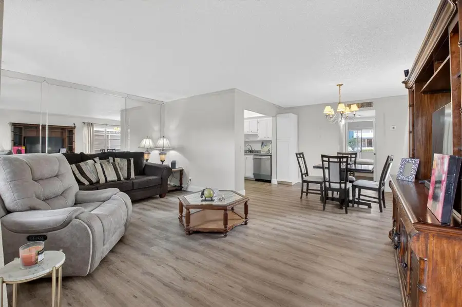 111 Normandy C, Delray Beach, FL 33484 - Image #2