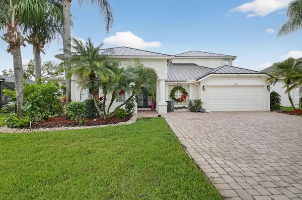 7209 Serrano Terrace, Delray Beach, FL 33446