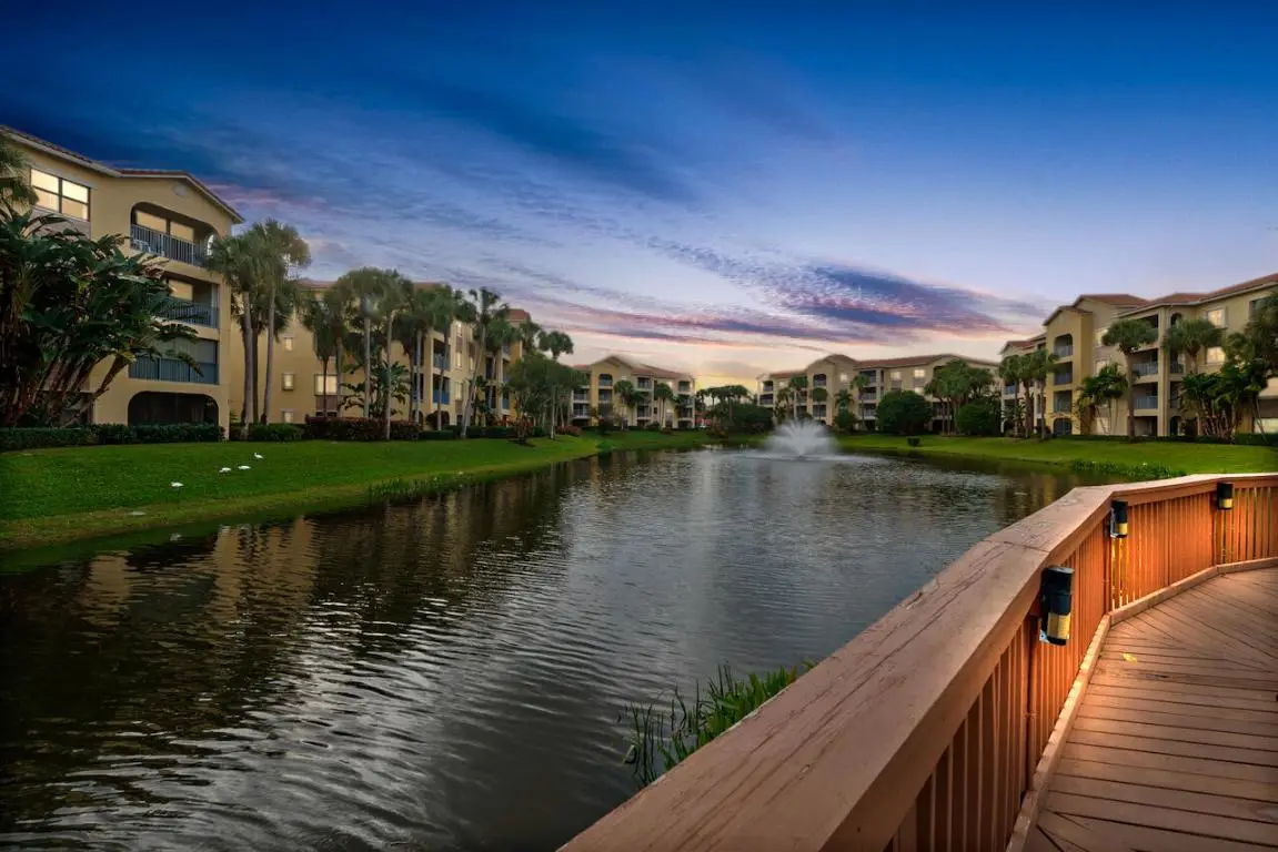 300 Uno Lago Drive #405, Juno Beach, FL 33408 - Image #1