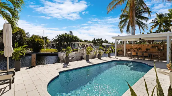 1060 SE 9th Avenue, Pompano Beach, FL 33060