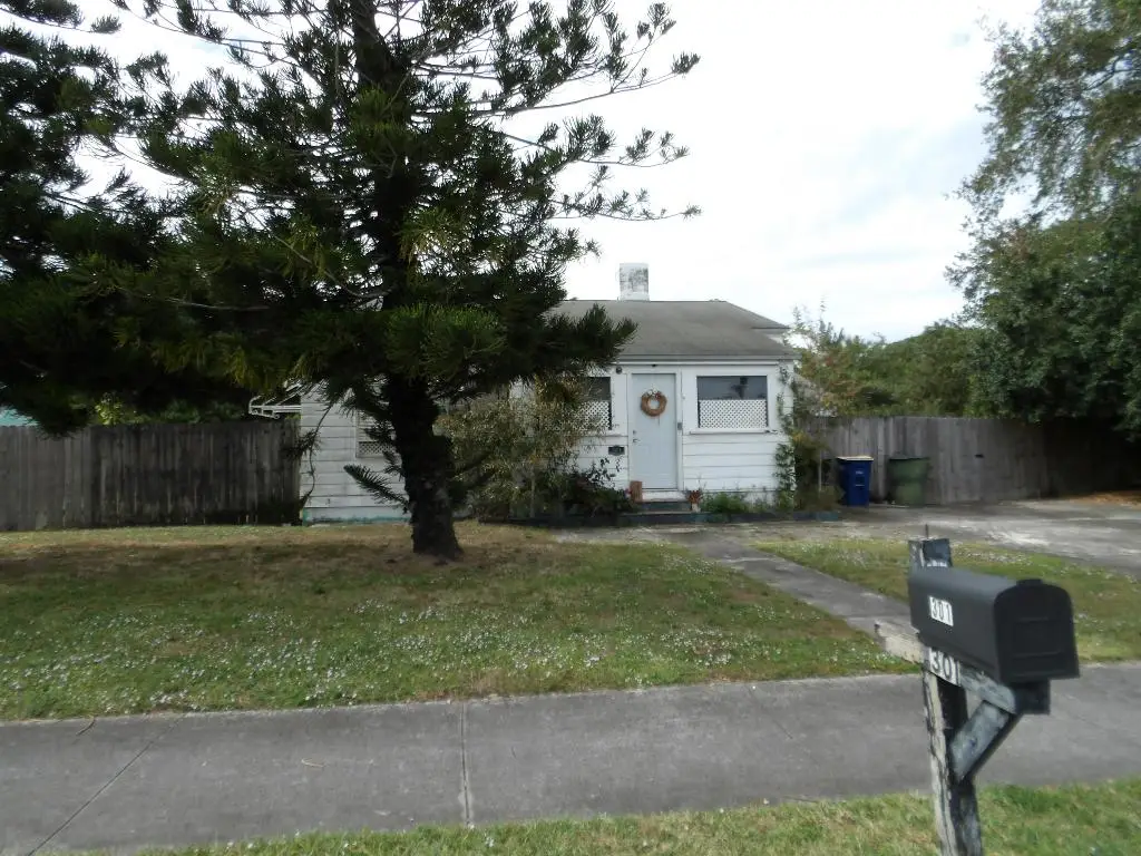 301 N 11th Street, Fort Pierce, FL 34950 - Image #1