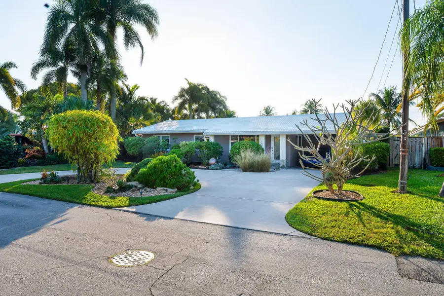 2301 NE 15th Terrace Ne, Wilton Manors, FL 33305 - Image #3