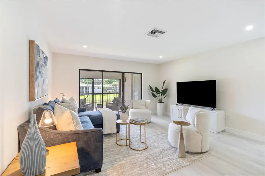 17 Stratford Drive E #C, Boynton Beach, FL 33436 - Image #2