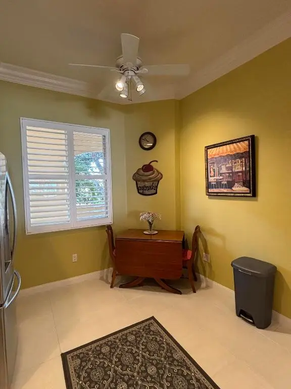 29 Harbour Isle Drive W #201, Hutchinson Island, FL 34949 - #2