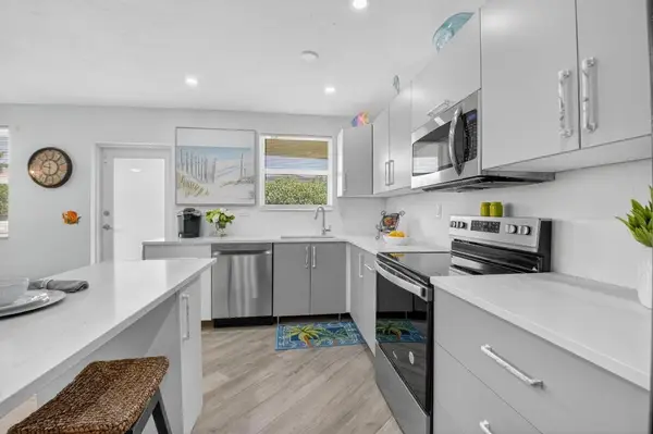 930 Osceola Drive #8, Boca Raton, FL 33432