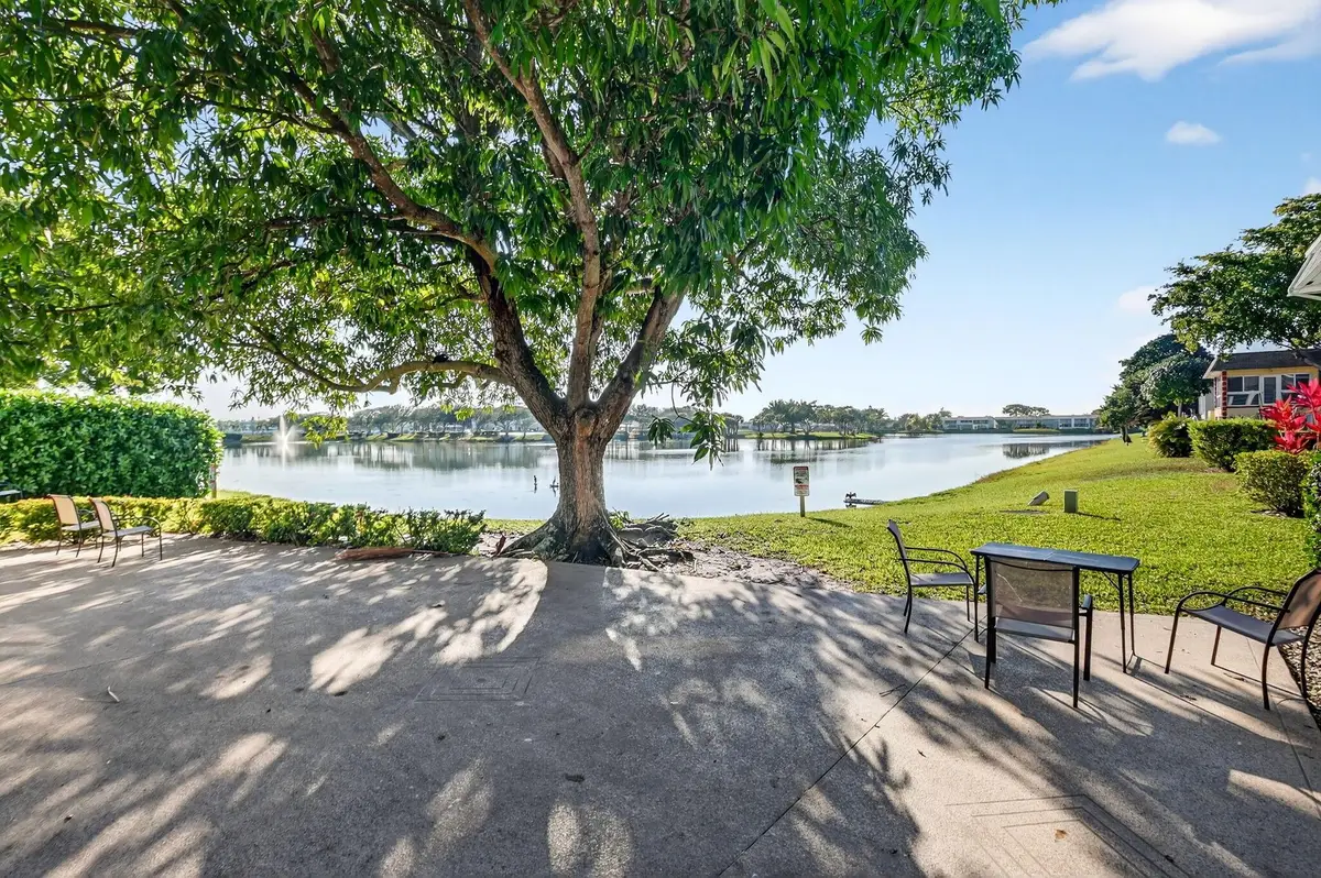 94 Stratford G, West Palm Beach, FL 33417 - Image #1