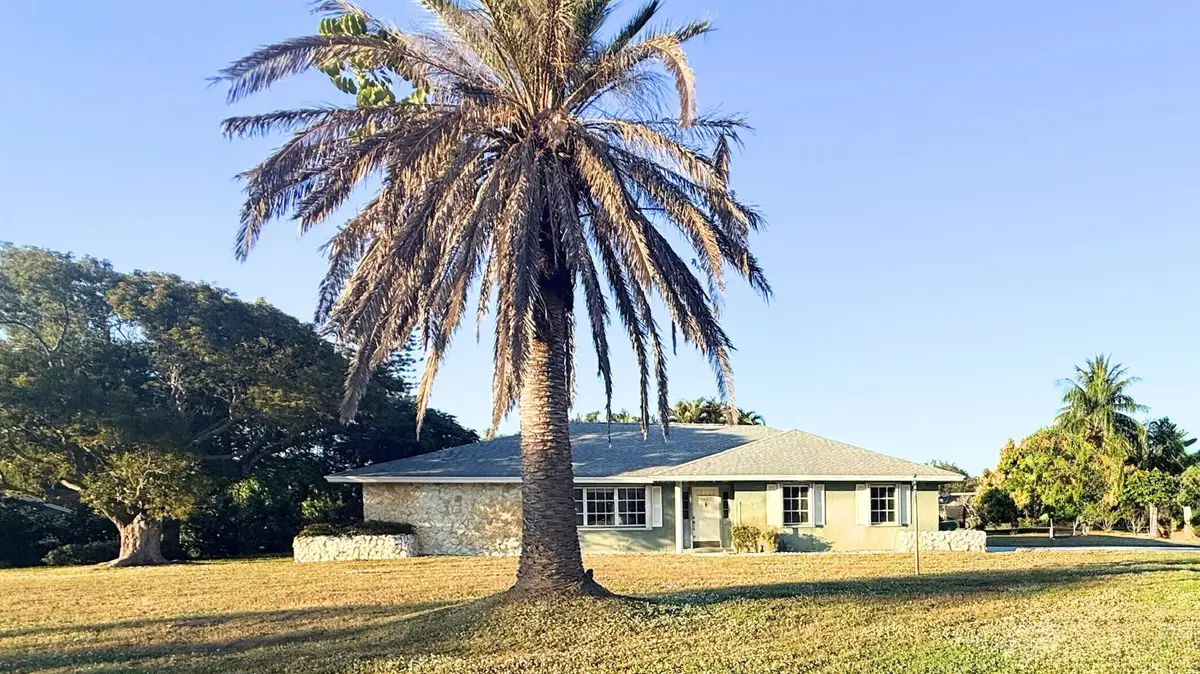 2092 SE Allamanda Drive, Port Saint Lucie, FL 34952 - Image #1