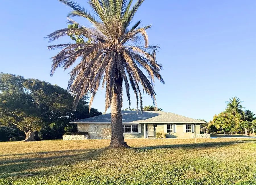 2092 SE Allamanda Drive, Port Saint Lucie, FL 34952 - Image #2