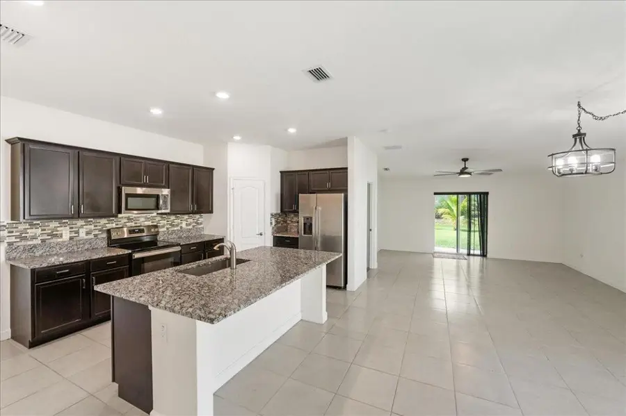 900 Bent Creek Drive, Fort Pierce, FL 34947 - Image #3