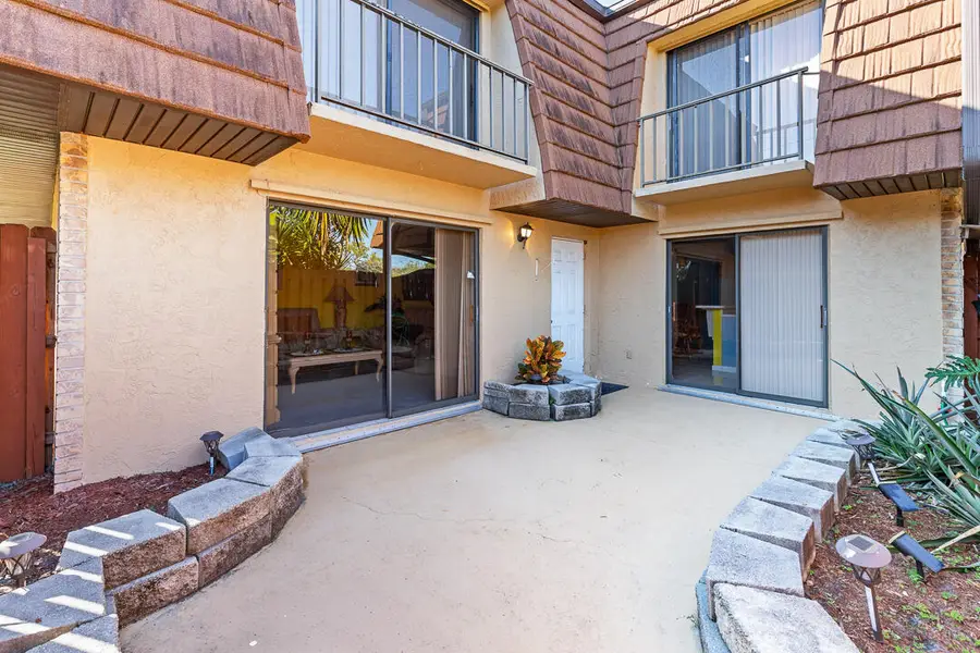 1402 Nebraska Avenue #13, Fort Pierce, FL 34950 - Image #2