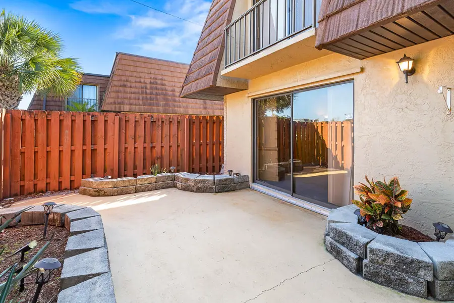 1402 Nebraska Avenue #13, Fort Pierce, FL 34950 - Image #3