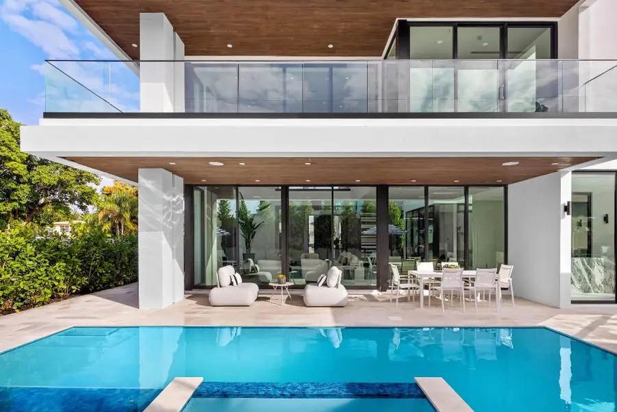 1099 NE 4th Avenue, Boca Raton, FL 33432 - Image #3