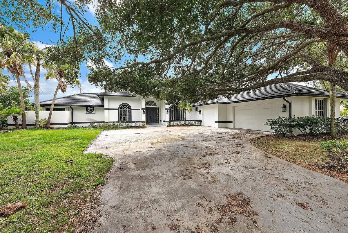 19558 Red Gum Trail, Jupiter, FL 33458 - Image #1