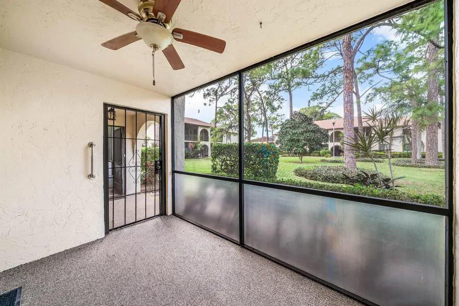 325 Knotty Pine Circle #C-1, Greenacres, FL 33463 - Image #3