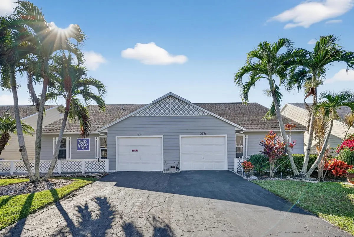 2540 SE Tropical East Circle E, Port Saint Lucie, FL 34952 - Image #1