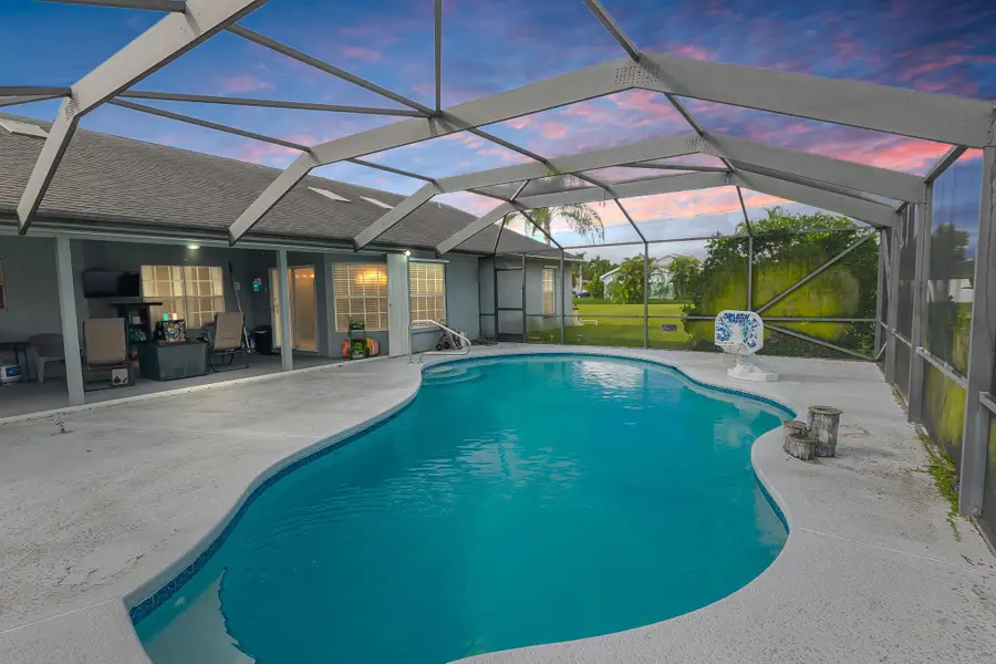 201 SW Parish Terrace, Port Saint Lucie, FL 34984 - Image #2