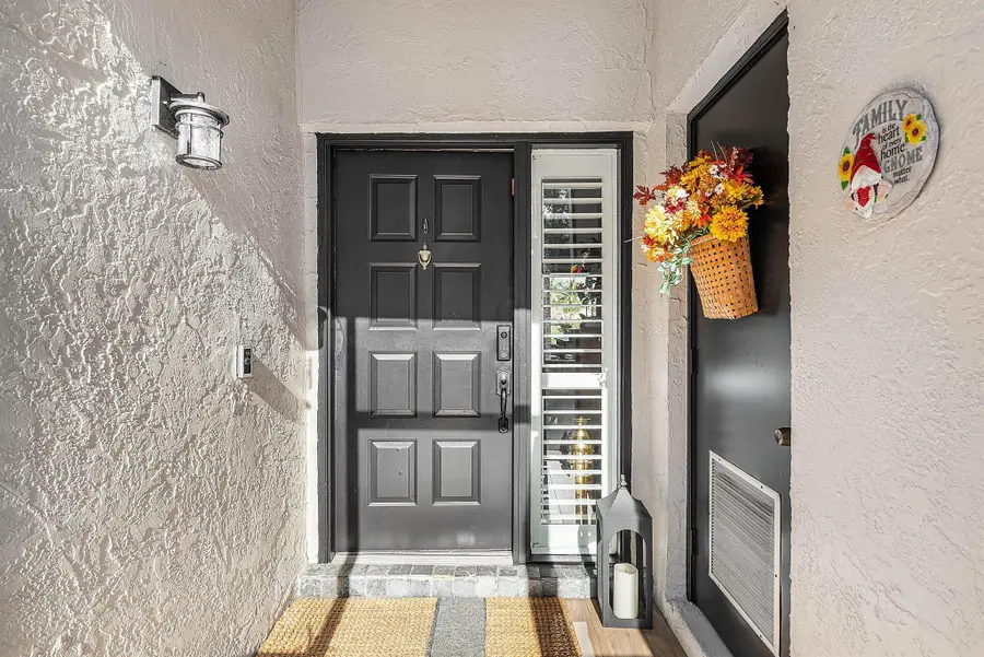 8057 Aberdeen Drive #102, Boynton Beach, FL 33472 - Image #3