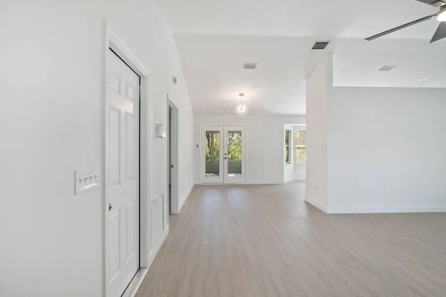 7403 Paso Robles Boulevard, Fort Pierce, FL 34951 - Image #2