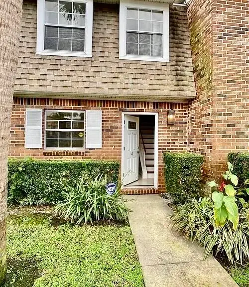 413 N Cypress Drive #4, Tequesta, FL 33469 - Image #1