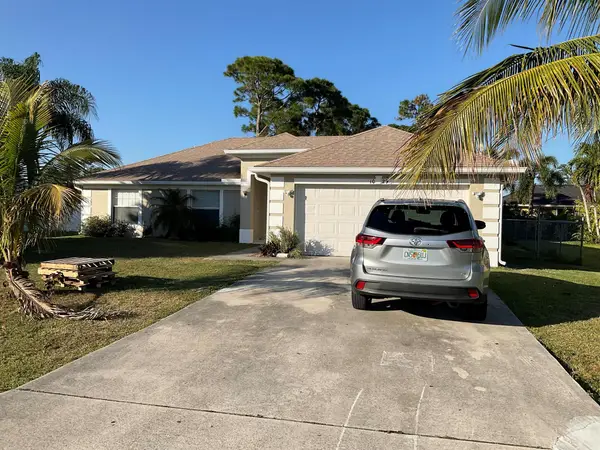 1029 SW Goodman Avenue, Port St Lucie, FL 34953
