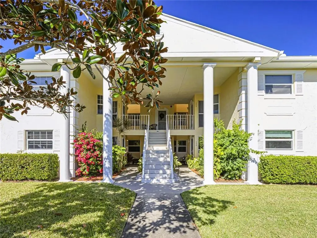 464 Grove Isle Circle, Vero Beach, FL 32962 - Image #1