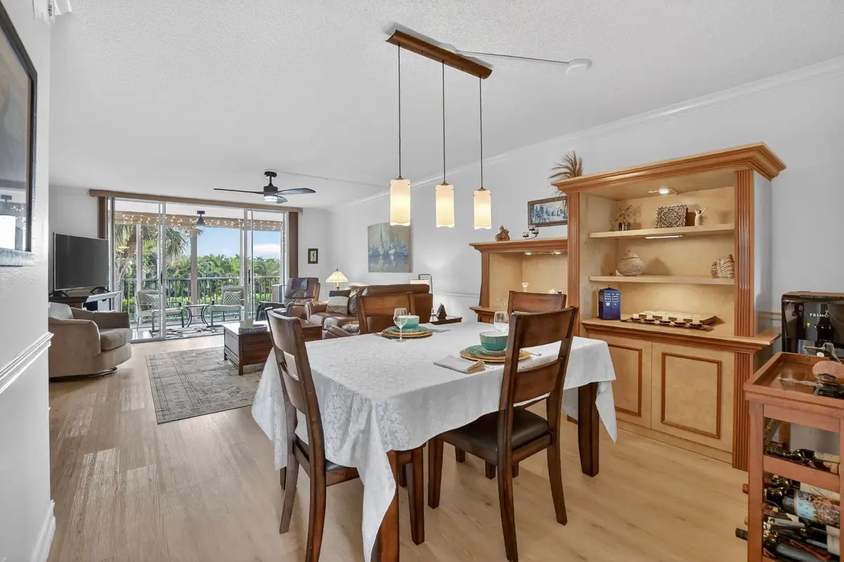 2809 Florida Boulevard #208, Delray Beach, FL 33483 - Image #1