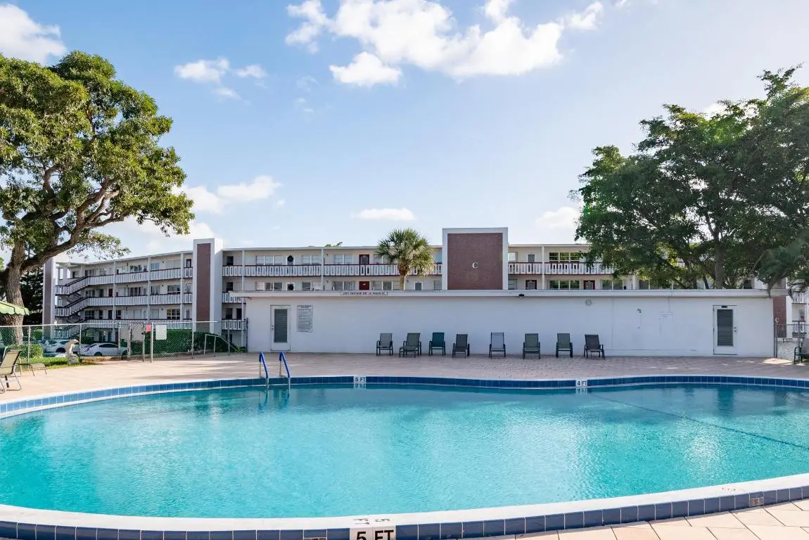 303 Greenbrier C, West Palm Beach, FL 33417 - Image #1