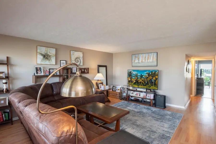 303 Greenbrier C, West Palm Beach, FL 33417 - Image #3