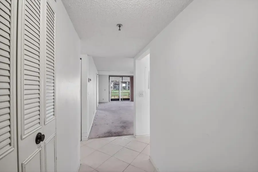 7770 Tahiti Lane #102, Lake Worth, FL 33467 - Image #3