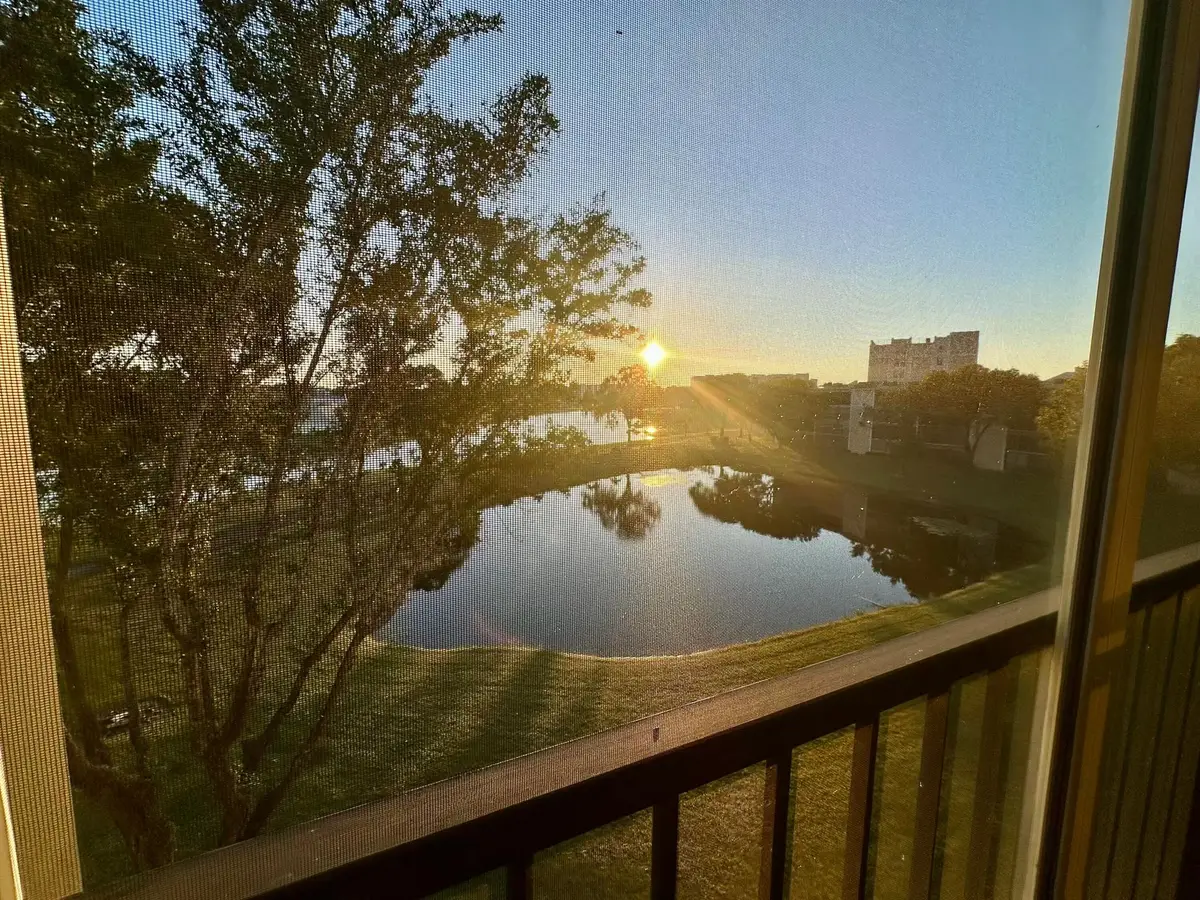 7146 Huntington Lane #402, Delray Beach, FL 33446 - Image #1