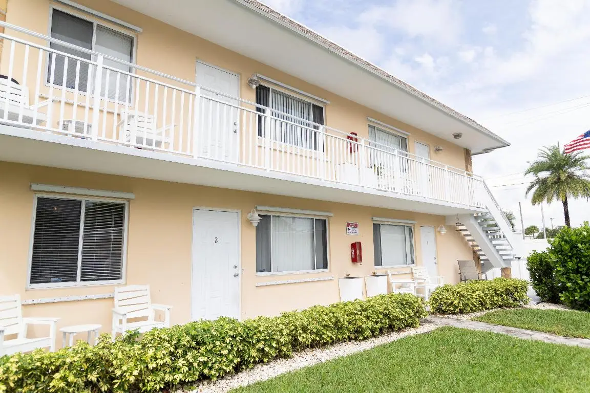 1905 Lake Worth Road, Lake Worth Beach, FL 33461 - Image #1