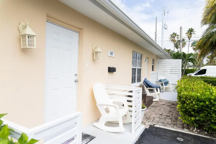 101 Akron Street, Lake Worth Beach, FL 33461 - Image #2