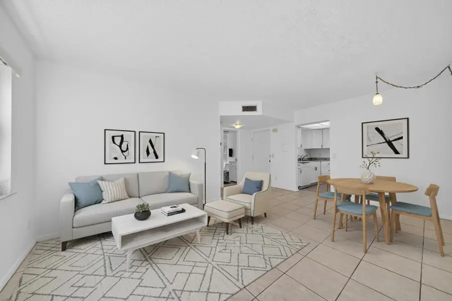 1679 SE Green Acres Circle #Mm 102, Port Saint Lucie, FL 34952 - Image #2