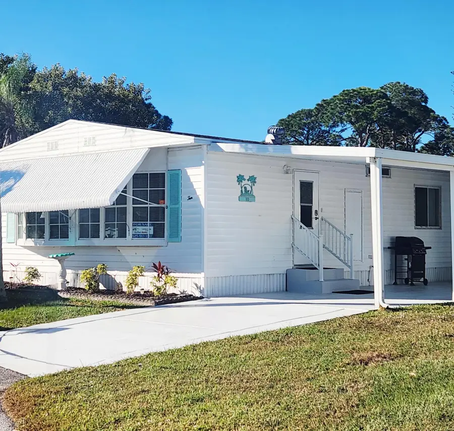 10 SE La Mesa, Port Saint Lucie, FL 34952 - #2