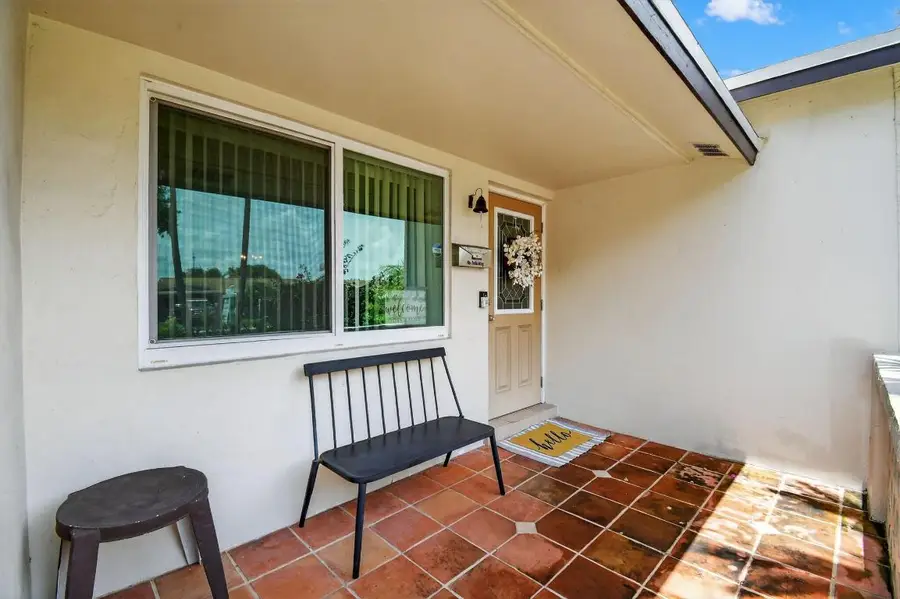 5511 Van Buren Street, Hollywood, FL 33021 - Image #3