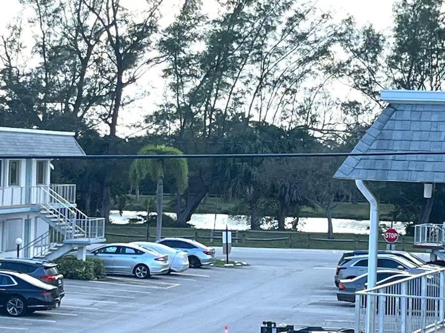 2840 Cynthia Lane #207, Lake Worth Beach, FL 33461 - Image #3