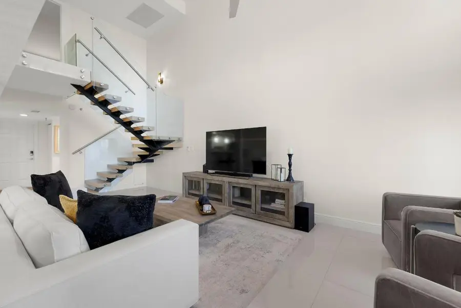 665 21st Avenue #104, Deerfield Beach, FL 33441 - Image #3