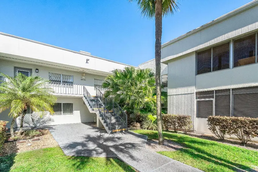 566 Flanders L #566, Delray Beach, FL 33484 - Image #3