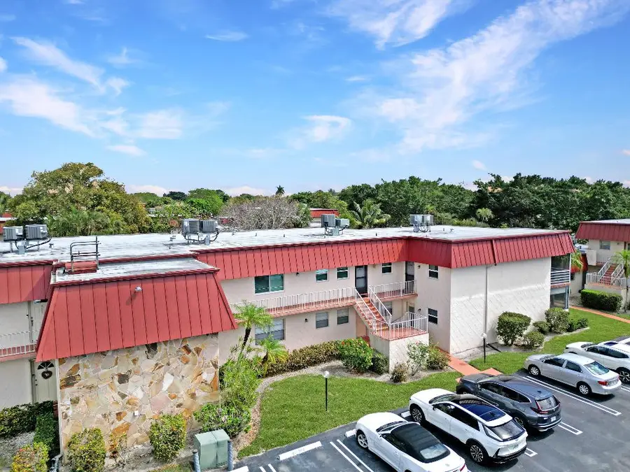 12022 W Greenway Drive #206, Royal Palm Beach, FL 33411 - Image #2