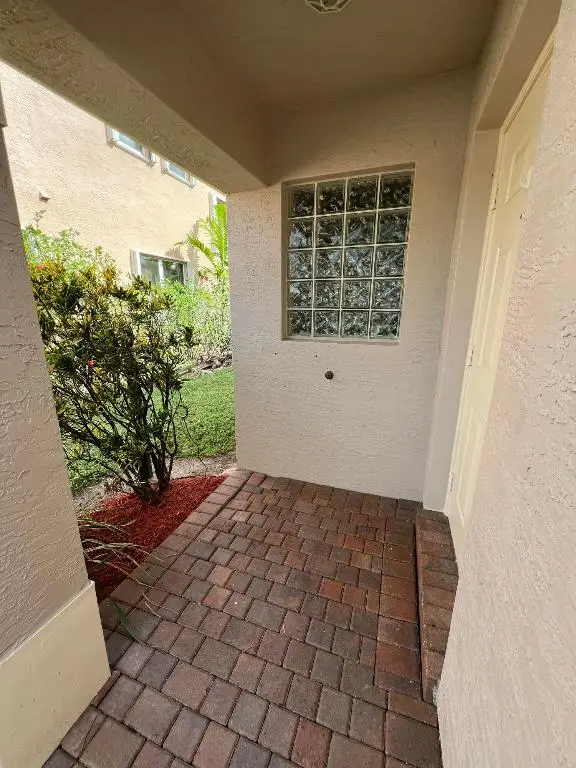 5308 Moon Shadow Lane E, Greenacres, FL 33463 - Image #3