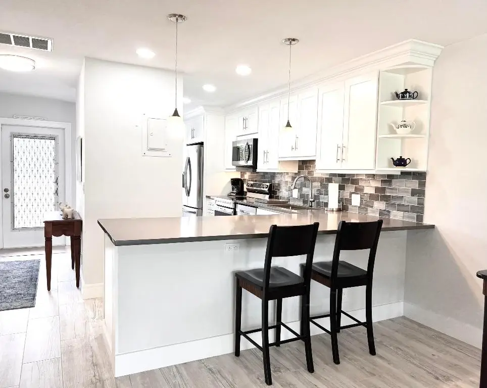 1360 NW 19th Terrace #202, Delray Beach, FL 33445 - Image #1