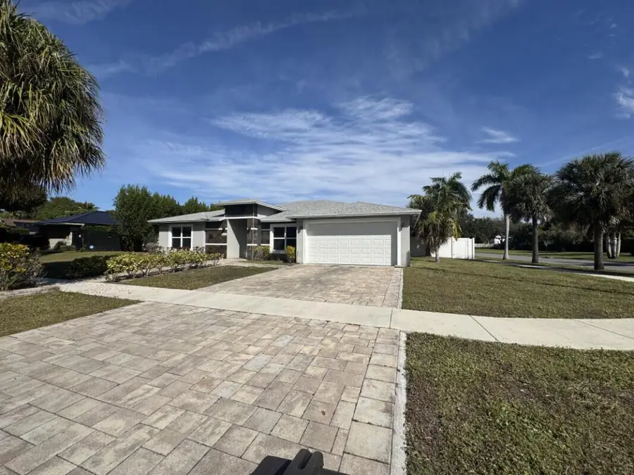 4008 Shelley Road N, West Palm Beach, FL 33407 - Image #2