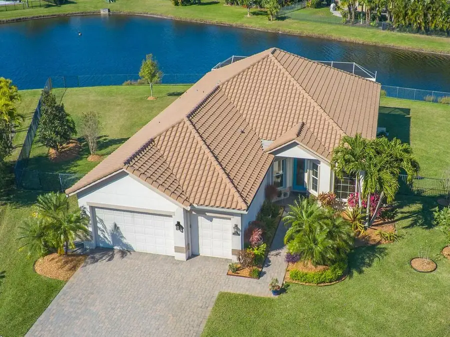 7576 Fieldstone Square, Vero Beach, FL 32967 - Image #2
