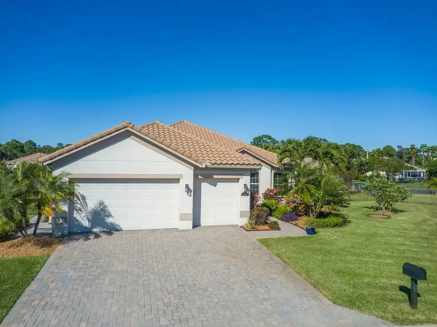 7576 Fieldstone Square, Vero Beach, FL 32967 - Image #3